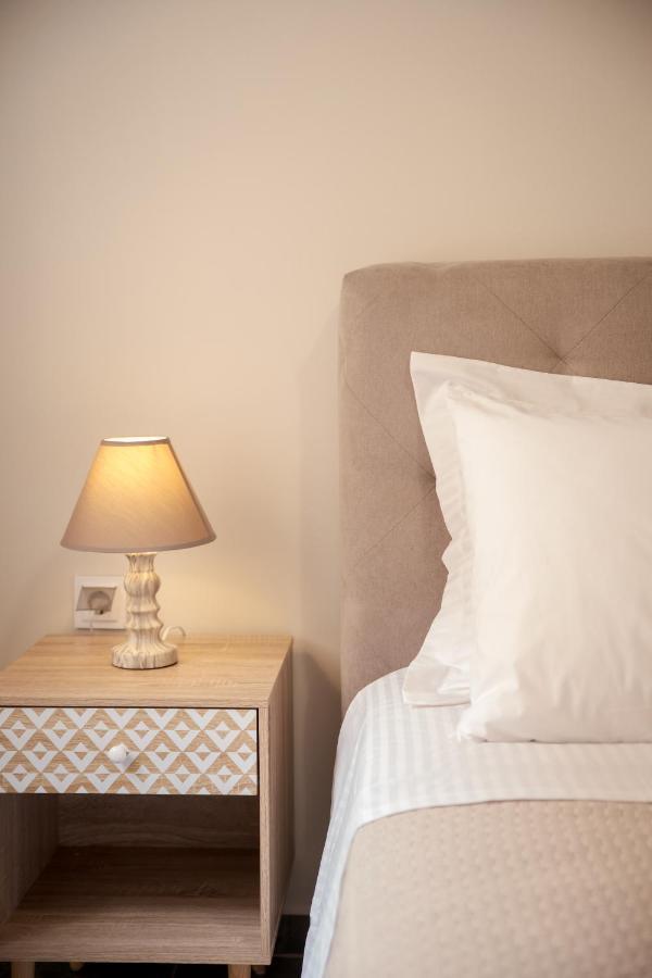 Themis City Apartment Kíssamos Eksteriør billede