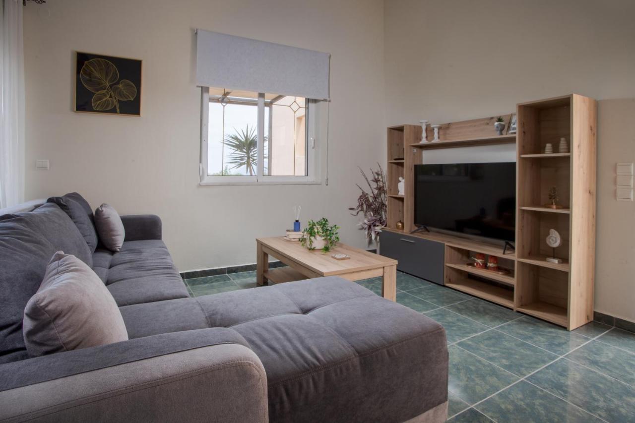 Themis City Apartment Kíssamos Eksteriør billede