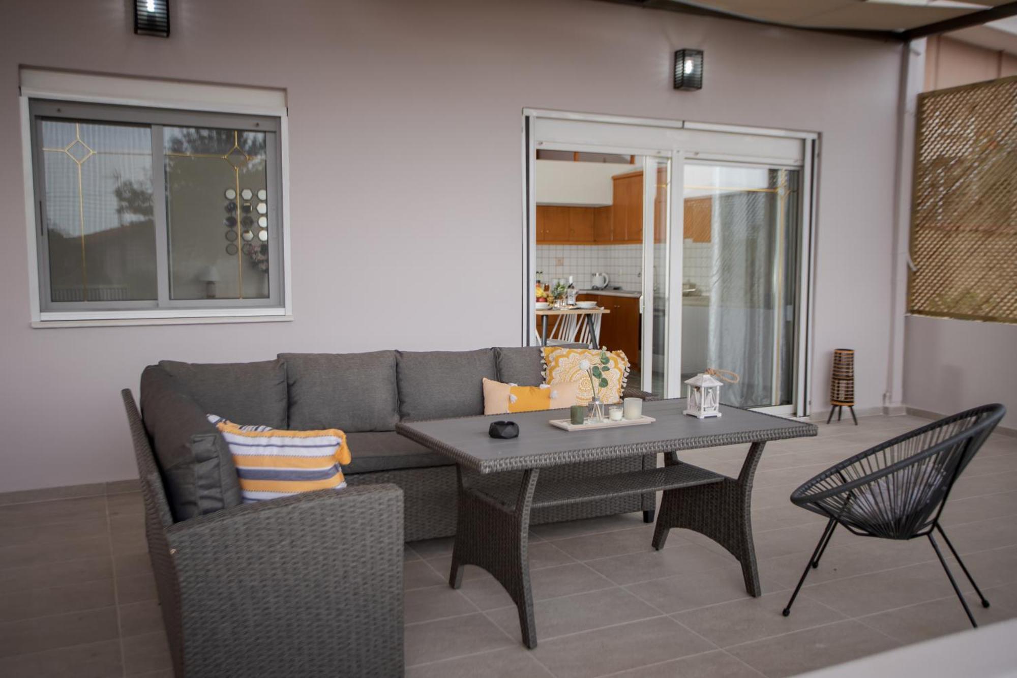Themis City Apartment Kíssamos Eksteriør billede